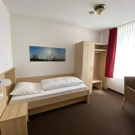 Hotel Alt Westerholt 2*