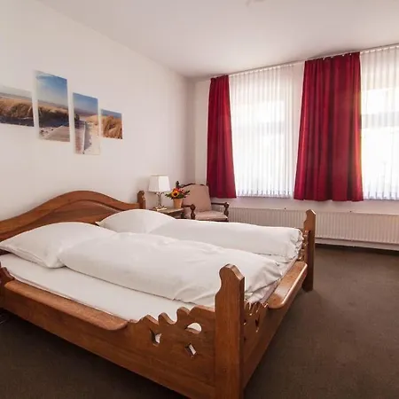 Alt Westerholt Hotel 4*